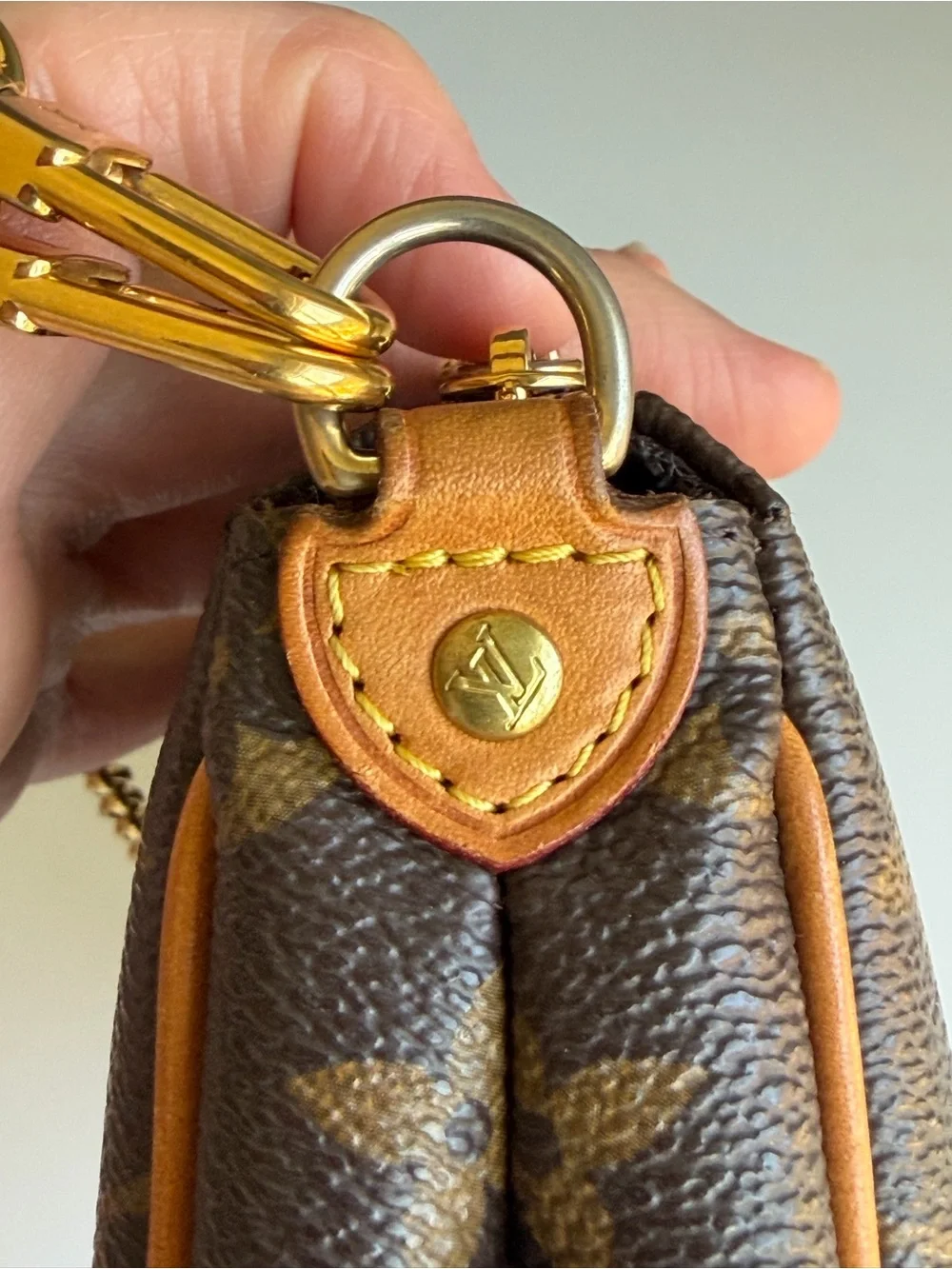 Authentic Louis Vuitton Eva Crossbody Monogram Canvas & Leather Clutch Purse Bag